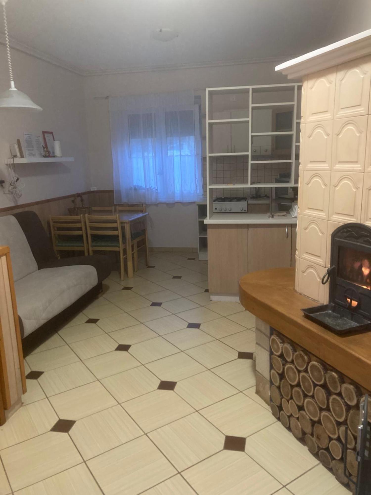 Platan Apartman Marcali Eksteriør billede